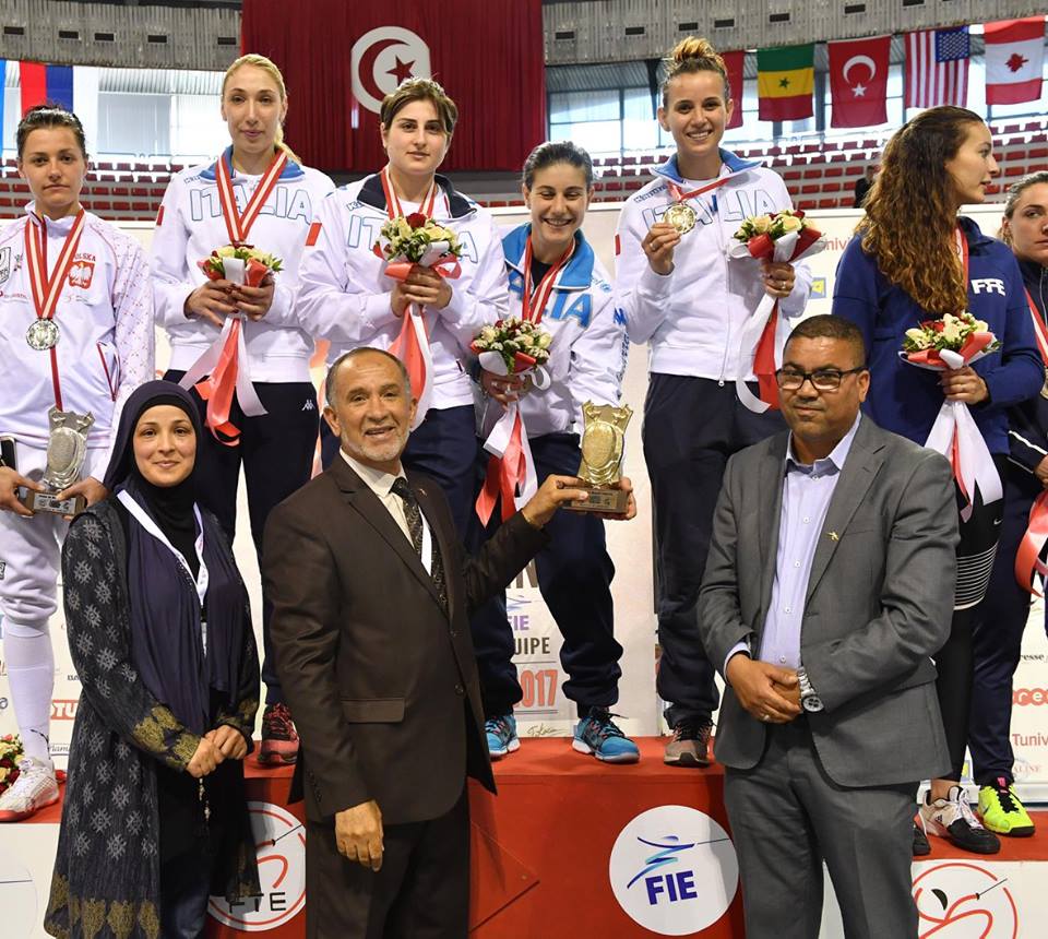 Tunisi 14.05.2017 La squadra premiata (foto Bizzi per FIE)